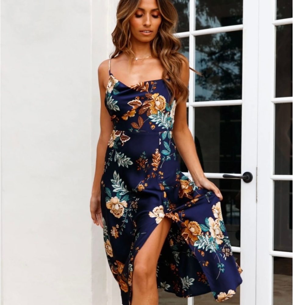 SUKI FRONT SPLIT MIDI DRESS ORIENTAL FLORAL PRINT NAVY